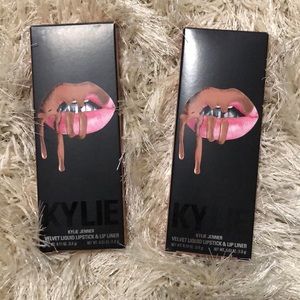 Kylie lip kit - colors charm and candy k